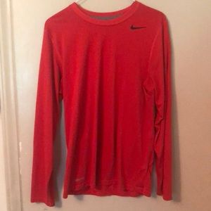 Nike Dri-Fit Long Sleeve Shirt. Men’s Small